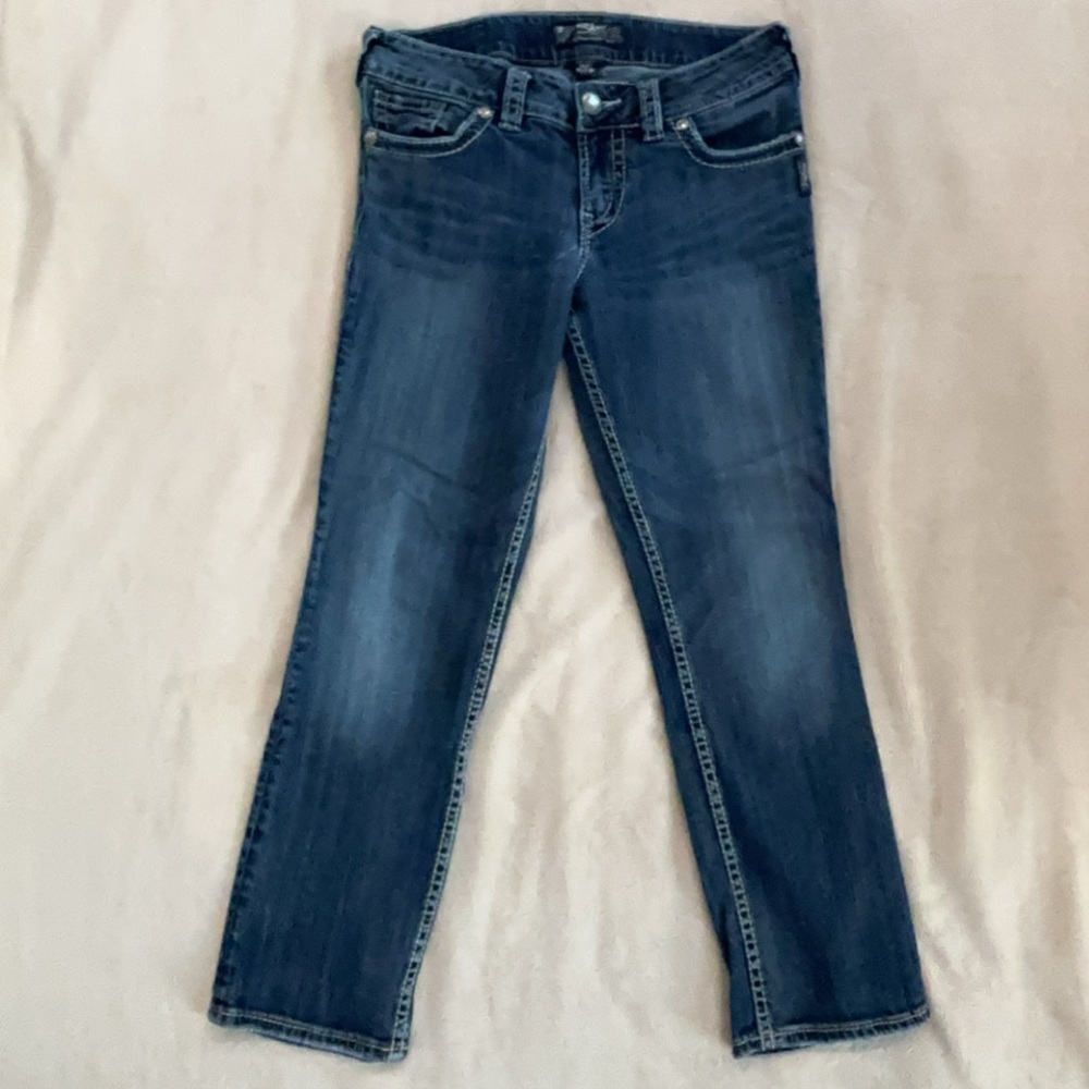 Women’s Silver Brand Denim Capris - Picture 3 of 5